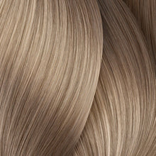 9.82 Very Light Mocha Iridescent Blonde