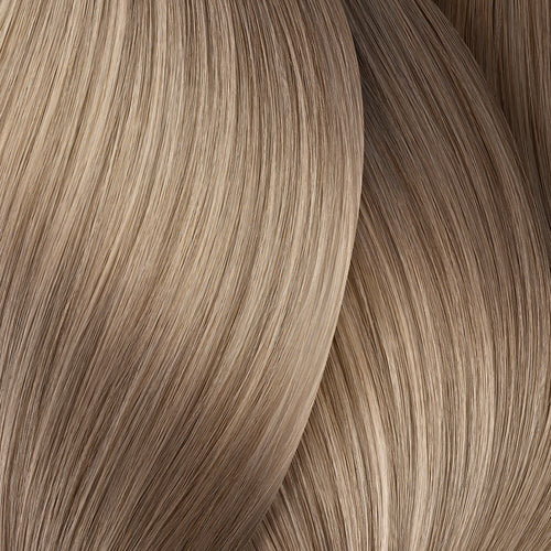 9.82 Very Light Mocha Iridescent Blonde