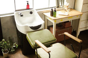 A1601M Styling Chair